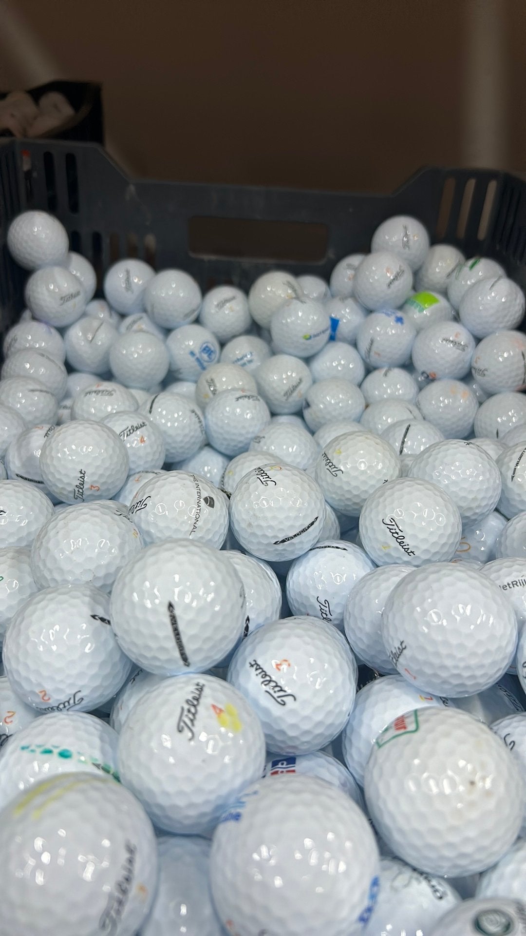 100 Stuks Titleist Velocity Golfballen AAAA, Sport en Fitness, Golf, Bal(len), 1187ZX, Info@premiumgolf.nl, Ophalen of Verzenden