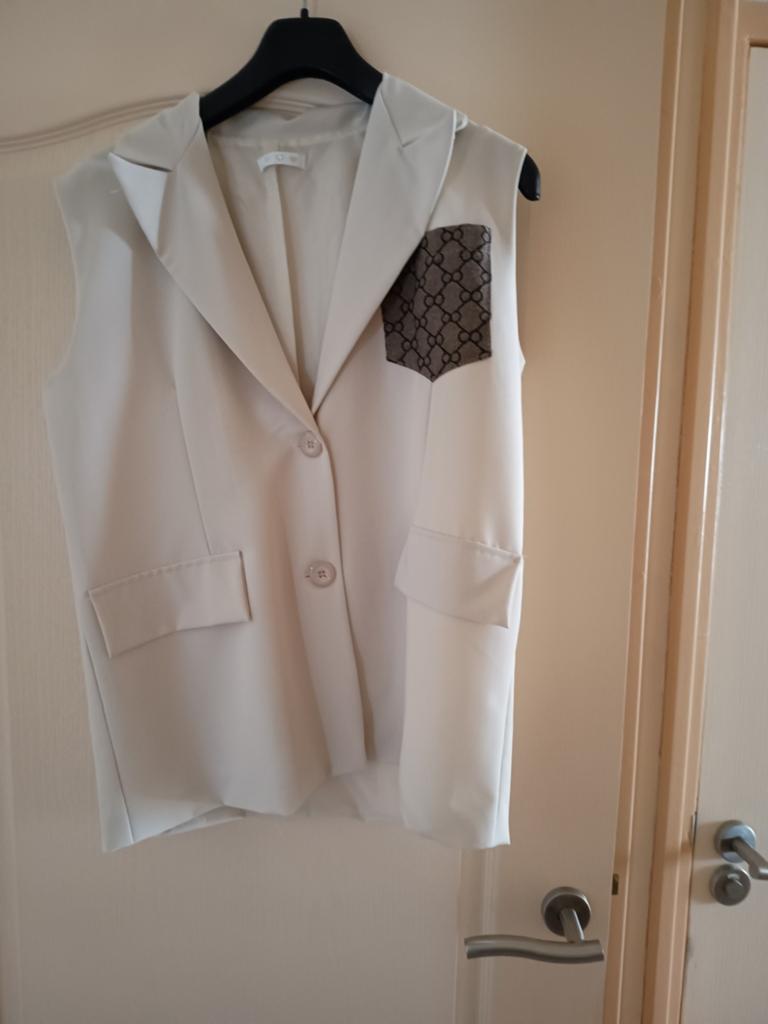 Gilet nieuw 10 euro, Ophalen of Verzenden, Nieuw