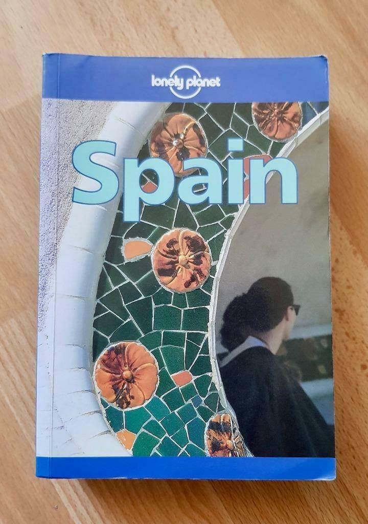 Lonely planet Spanje reisboek/travel guide van ca 984 pagina, Boeken, Lonely Planet, Europa, Ophalen of Verzenden, Zo goed als nieuw