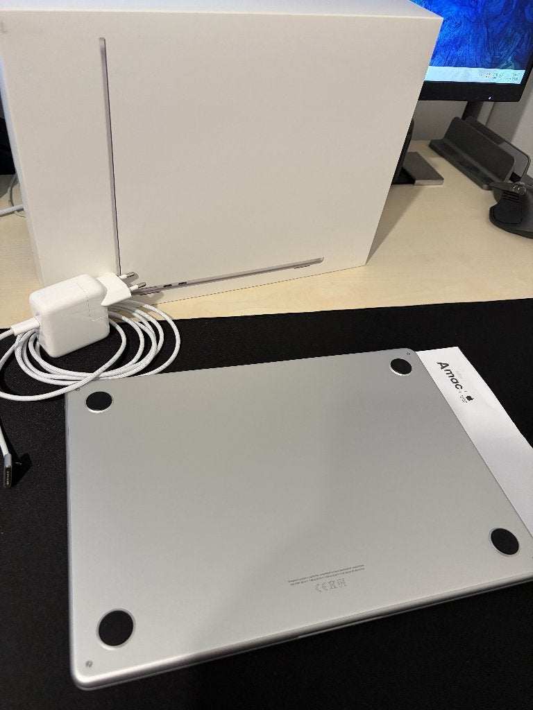 Foto 4 van Apple MacBook Air M4 2025 - Zo goed als nieuw