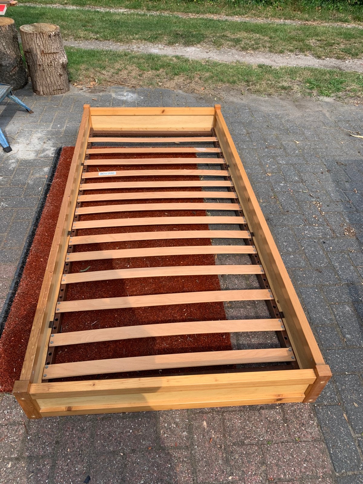 Bedframe Lundia, Ophalen, Gebruikt, 90 cm, Eenpersoons