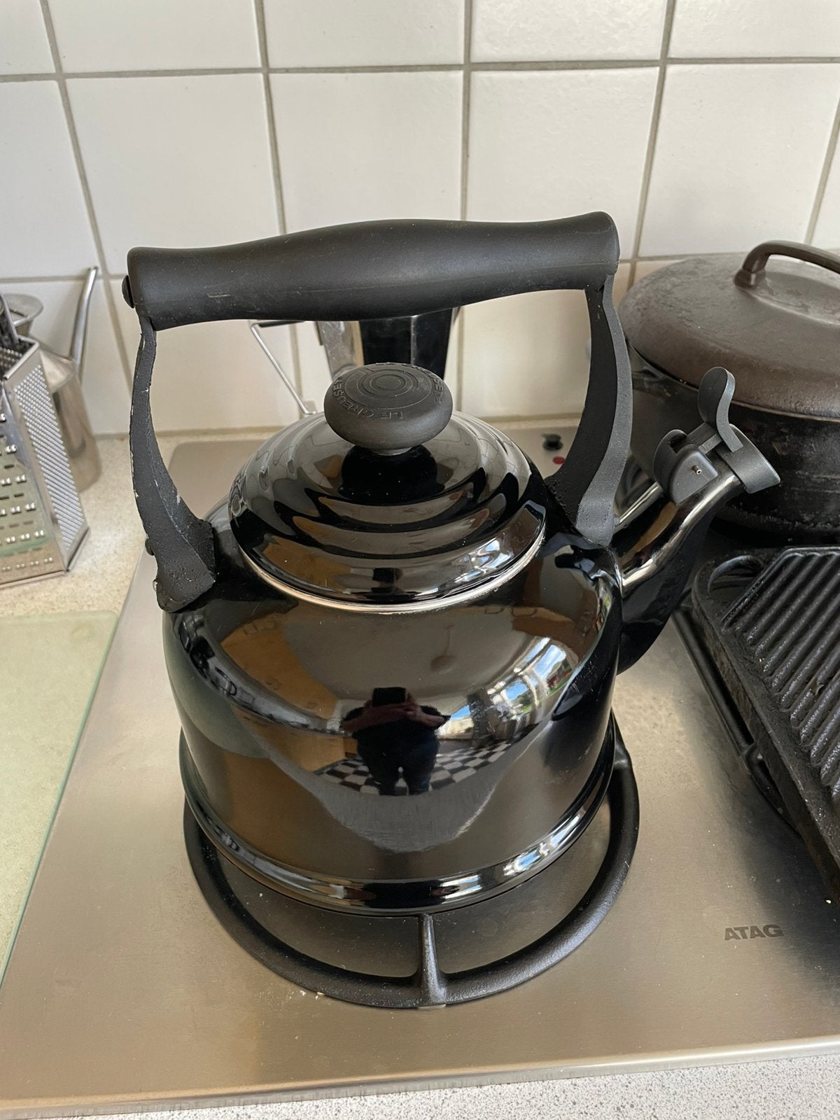 Le Creuset - Fluitketel - zwart, 2 liter of meer, Ophalen, Gebruikt