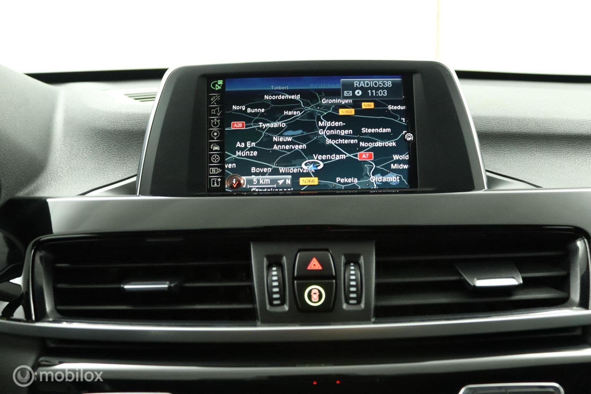 Foto 17 van BMW X1 sDrive18i Exe CARPLAY TREKHAAK AIRCO NAVI CRUISE
