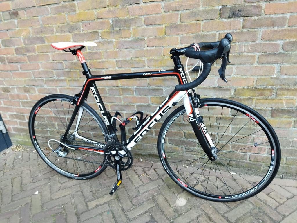 Focus Cayo Full Carbon perfecte staat weinig gebruik, Fietsen en Brommers, Fietsen | Racefietsen, Carbon, Velgrem, Zo goed als nieuw