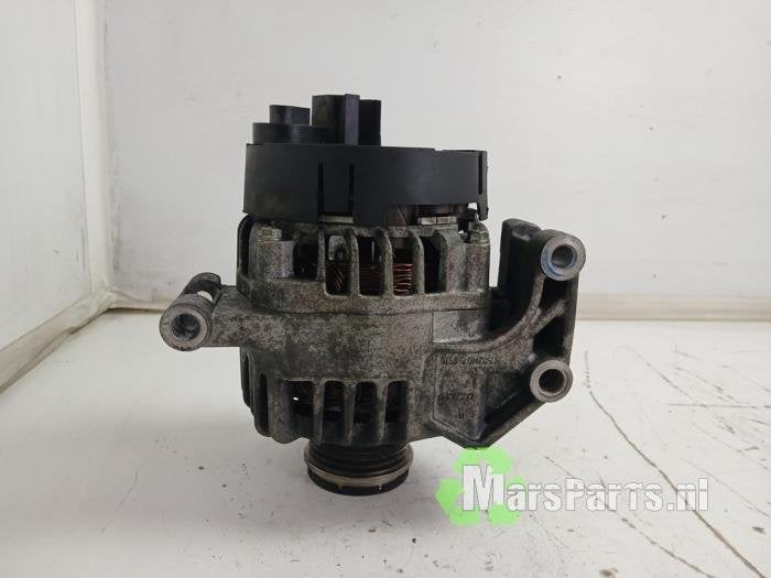 Dynamo van een Opel Combo, Gebruikt, -, -, Opel