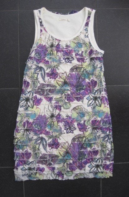 Lavand jurk in paars met groen blauw bloemen M, Kleding | Dames, Maat 38/40 (M), Lavand, Paars, Ophalen of Verzenden