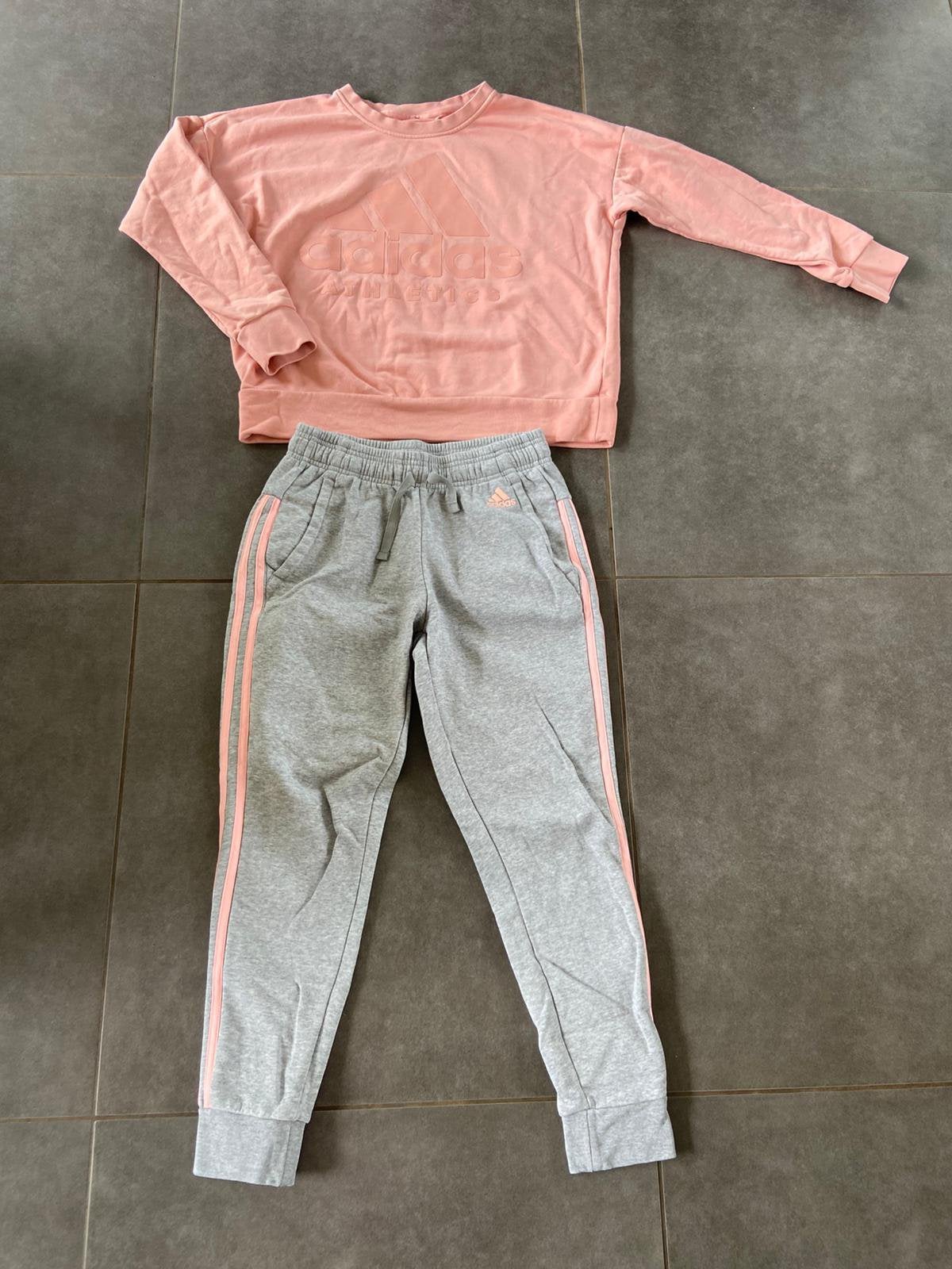 Leuke set van Adidas maat S/M, Kleding | Dames, Verzenden, Zo goed als nieuw, Maat 38/40 (M), Overige kleuren