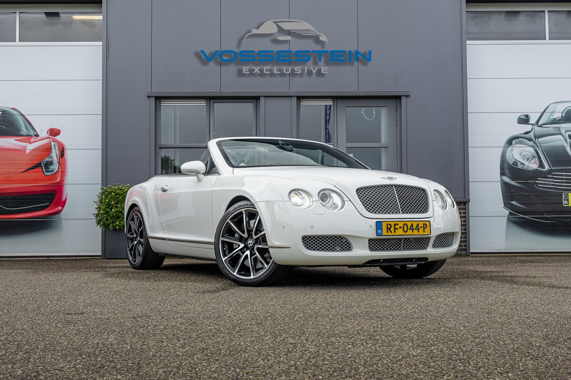 Bentley Continental GTC 6.0 W12 / Navi / Leder / Memory stoe, Auto's, Automaat, Gebruikt, 4 stoelen, Wit