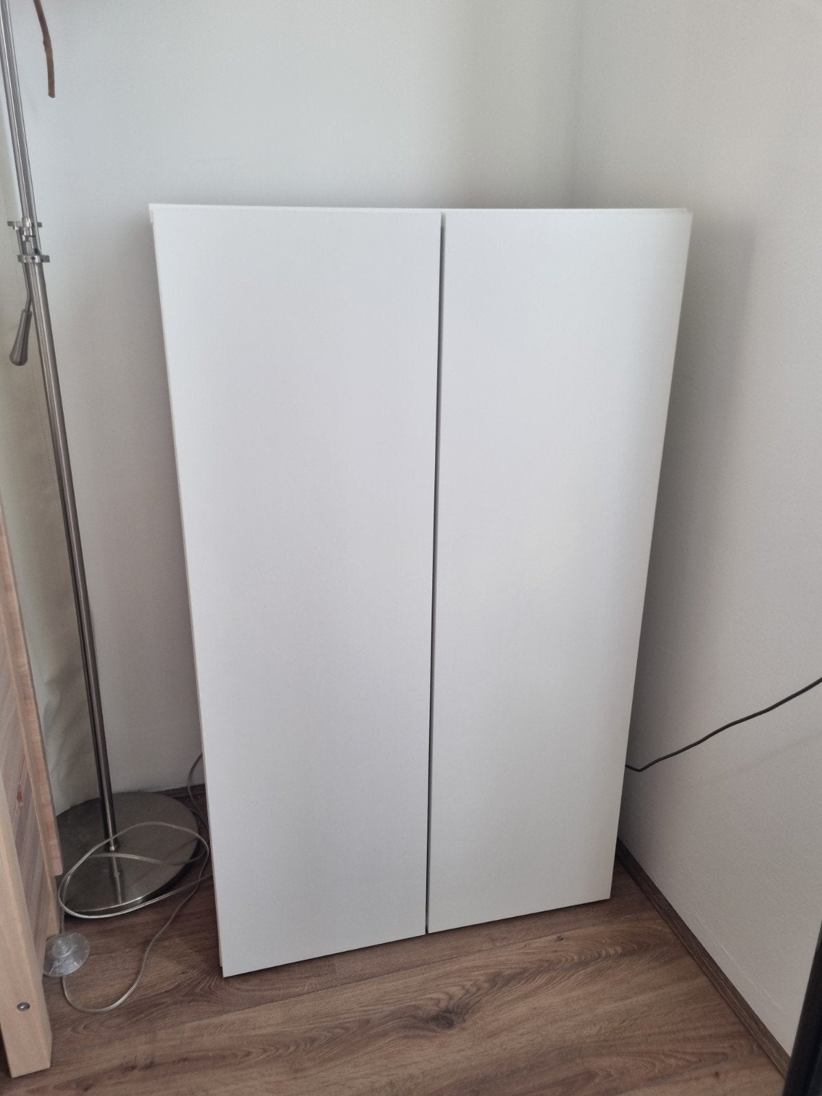 IKEA LASTARE Kast - goed als nieuw, Huis en Inrichting, Kasten | Roldeurkasten en Archiefkasten, Ophalen of Verzenden, 25 tot 50 cm