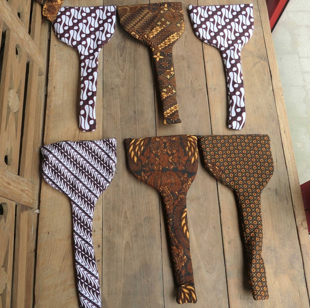 Mooie Keris tas met rits Batik motief Singep Kris Java SG2
