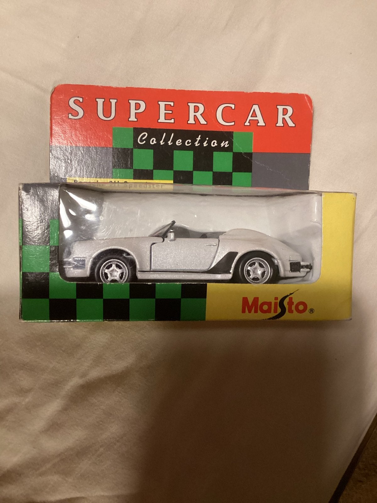 Maisto Supercar Collection Porsche 911 Speedster, Hobby en Vrije tijd, Modelauto's | Overige schalen, Ophalen of Verzenden, Nieuw