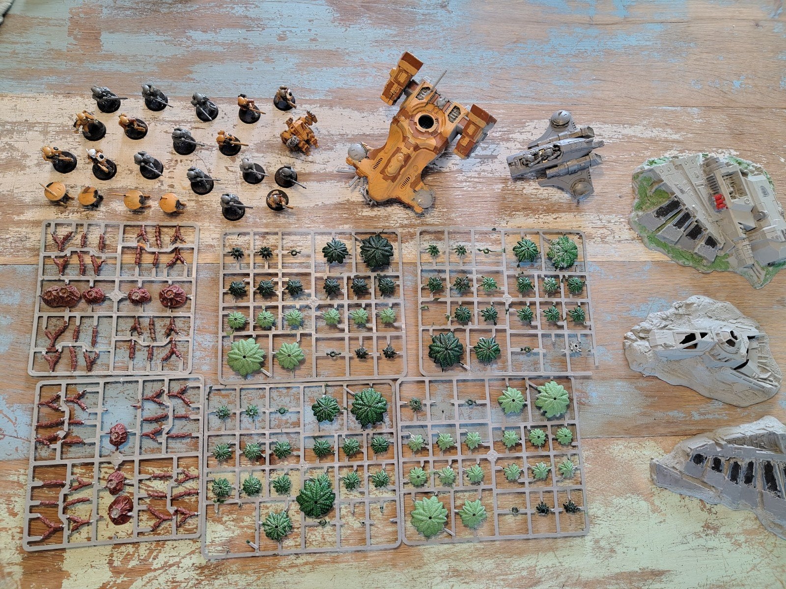 Warhammer 40k: Tau miniaturen & terrein, Hobby en Vrije tijd, Wargaming, Gebruikt, Figuurtje(s), Ophalen of Verzenden, Warhammer 40000