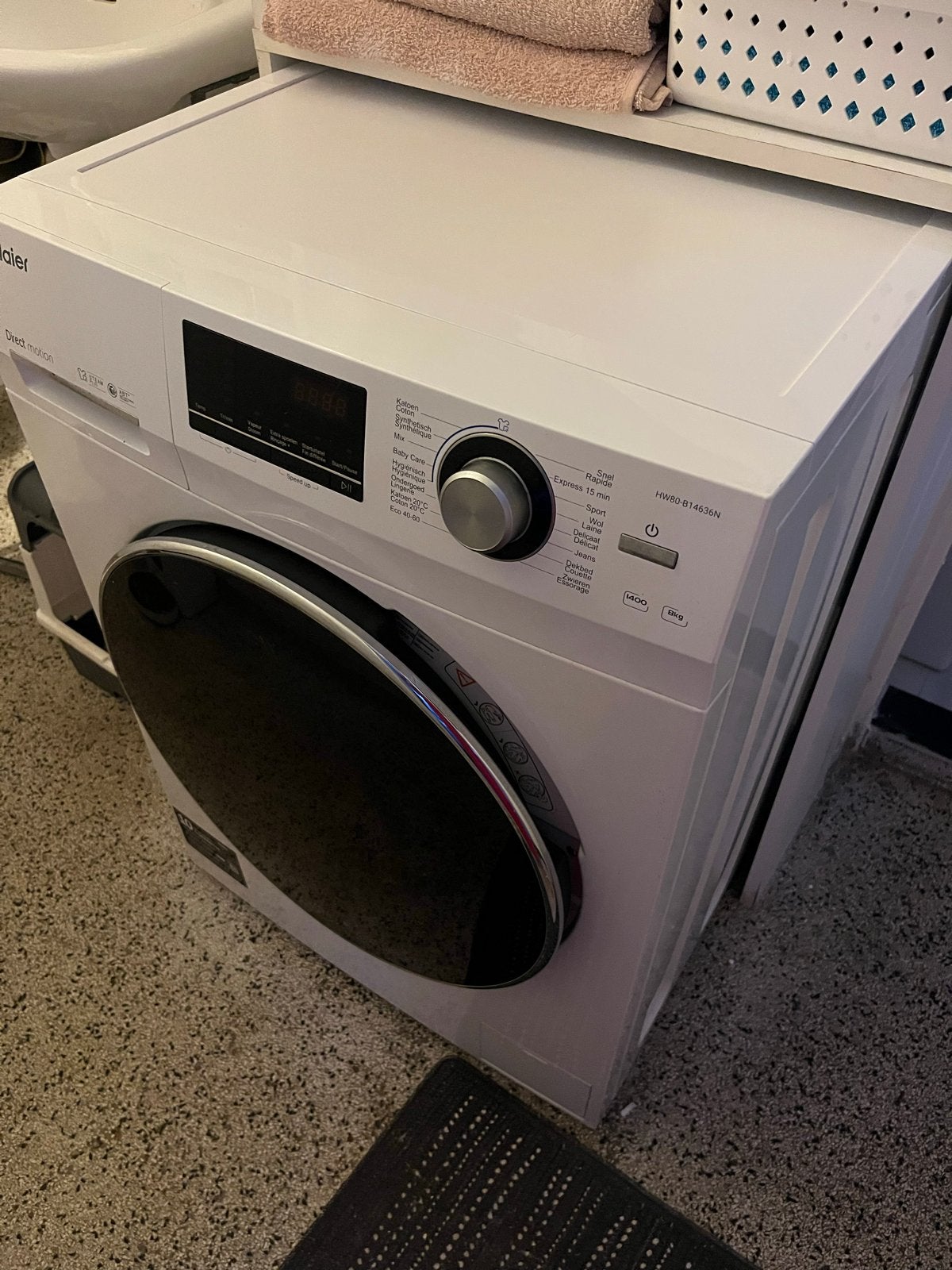 Wasmachine Haier HW80-B14636N 8kg, Ophalen, 1200 tot 1600 toeren, Gebruikt, 8 tot 10 kg