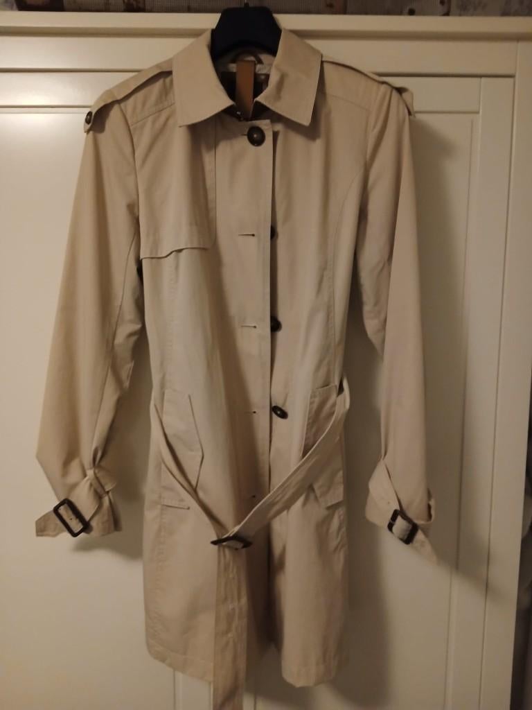 Damesjas, Maat 38/40 (M), Beige, Zo goed als nieuw, Comma