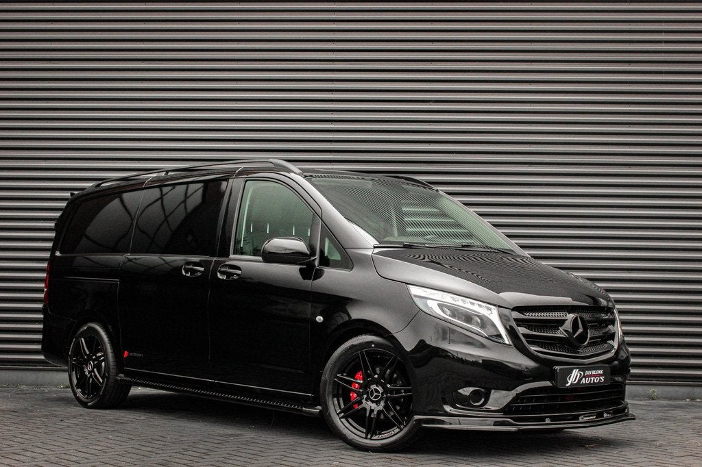 Mercedes-Benz Vito 136PK JB-EDITION FULL BLACK / AMG / SPOIL, Auto's, Bestelauto's, Automaat, Bi-Xenon koplampen, 4 cilinders