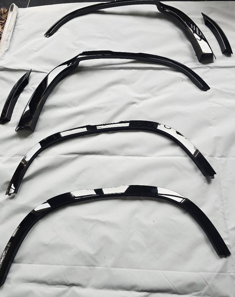 Originele Spatbordranden  Land Rover Defender 90 / 110, Ophalen