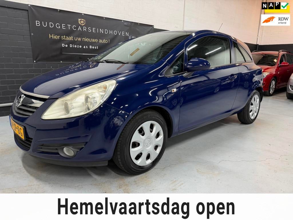 Opel Corsa 1.2-16V Enjoy Nap/Airco/APK 06-2027!, Auto's, Opel, Voorwielaandrijving, 450 kg, Zwart, Blauw