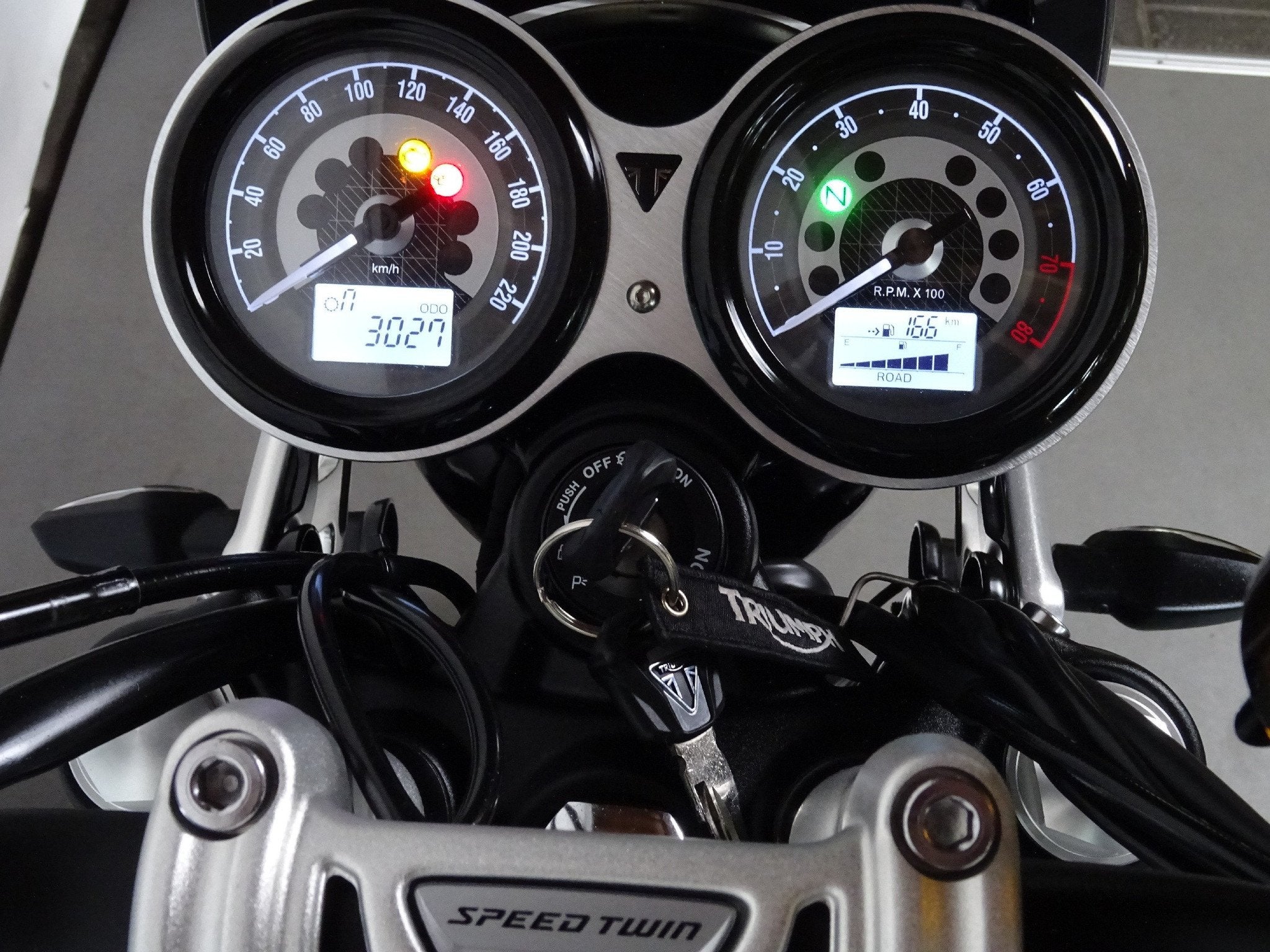 Triumph Speed Twin 1200, Motoren, Bedrijf, Meer dan 35 kW, 1200 cc, Traction Control