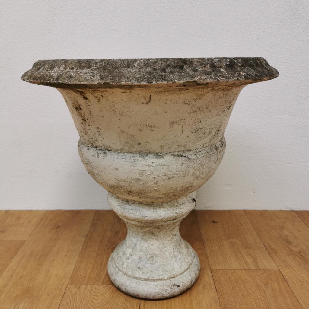 Antieke Franse stenen tuinvaas, bloempot tuinpot steen 402, Tuin en Terras, Tuinvazen, Valkenswaard, Gebruikt, Info@flashbackfurniture.nl