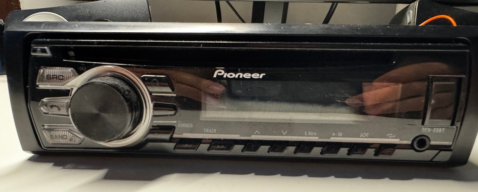 Pioneer DEH-09BT Bluetooth CD/USB Autoradio, Auto diversen, Ophalen of Verzenden, Zo goed als nieuw
