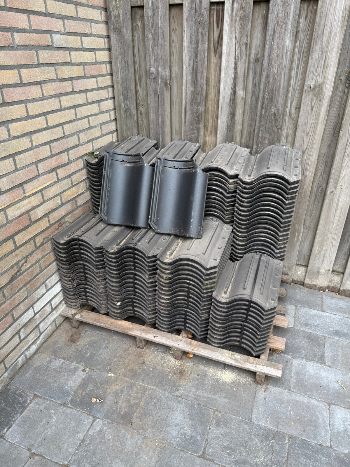 Koramic OVH Klassiek pannen 188 stuks, Doe-het-zelf en Verbouw, Dakpannen en Dakbedekking, Ophalen, Steen of Klei, Zo goed als nieuw