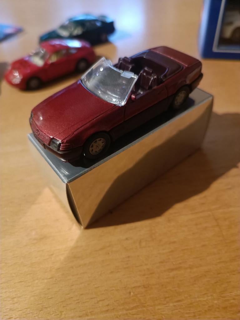 Siku Mercedes 500SL - Rood schaalmodel, Ophalen of Verzenden