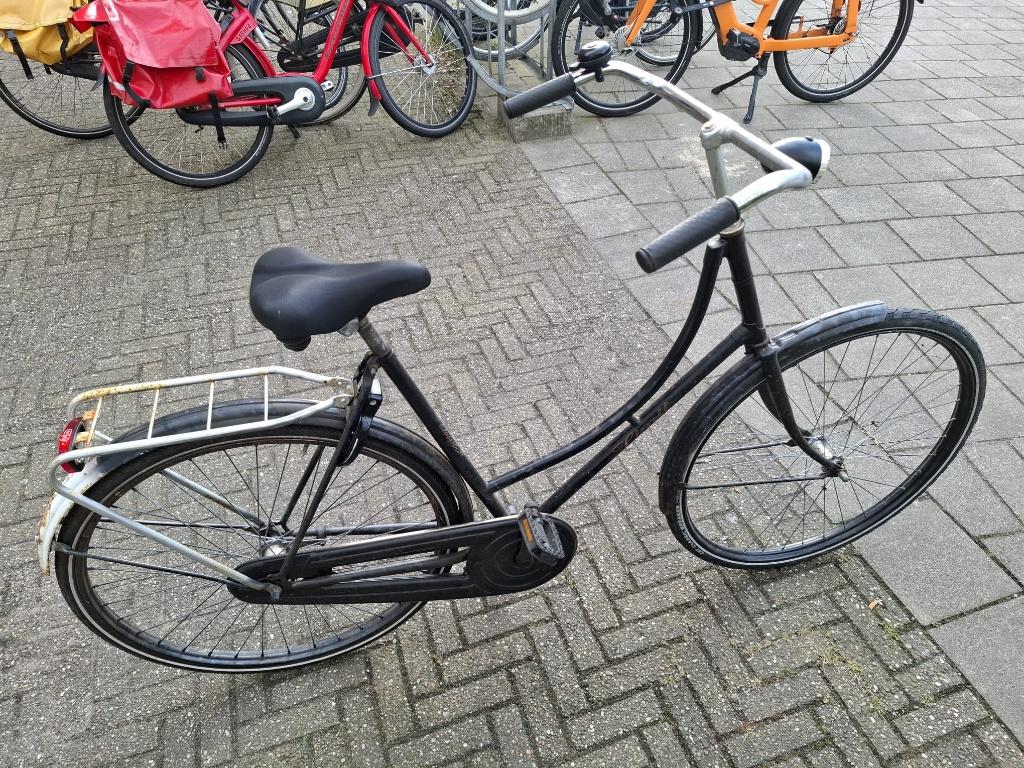 Damesfiets (vlakbij UvA / HvA Weesperplein), Ophalen, Gebruikt, Terugtraprem, Overige merken