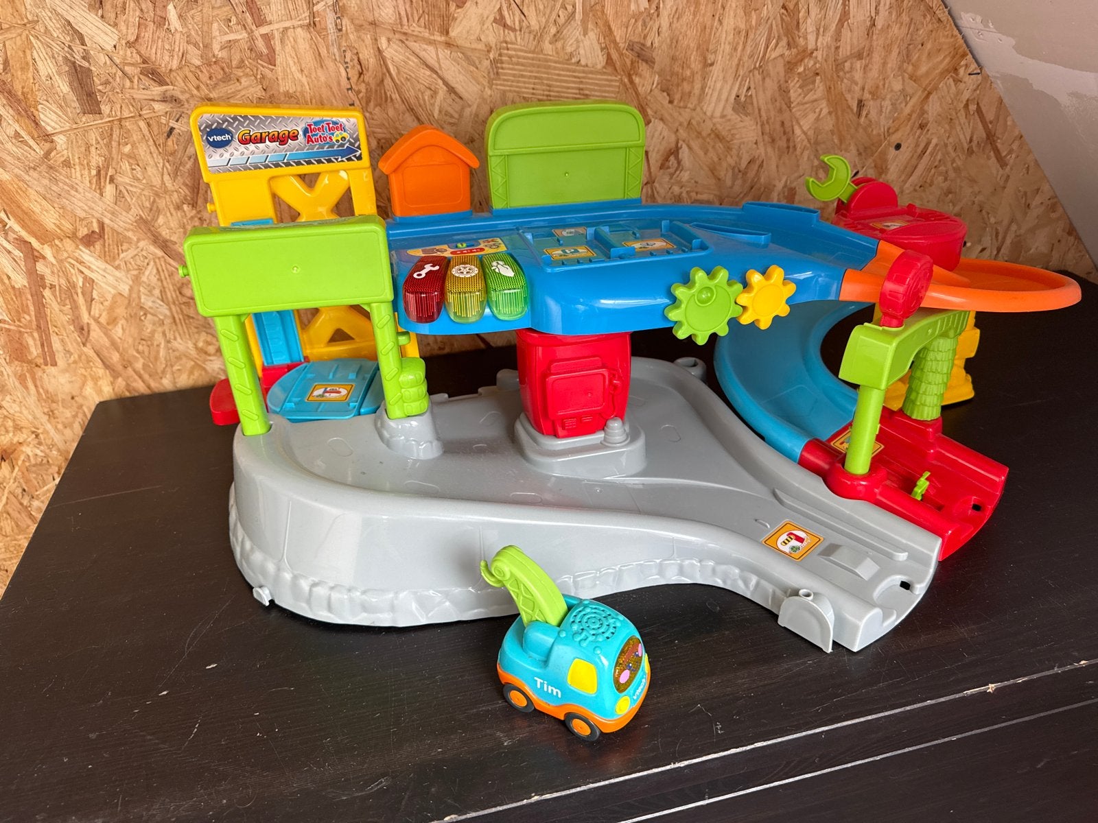 VTech Toet Toet Auto's Garage met Takelwagen, Ophalen, Zo goed als nieuw