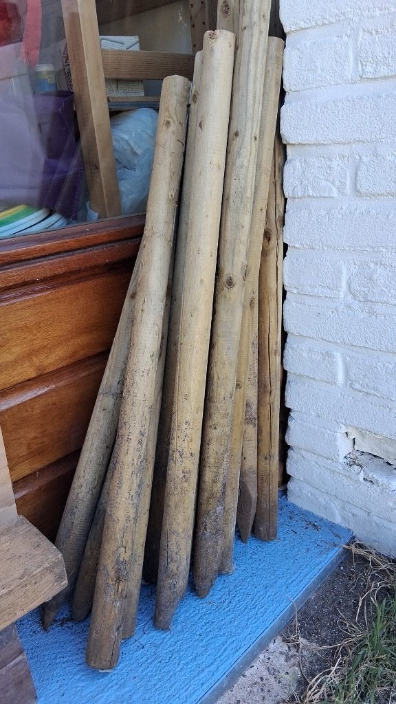 houten paaltjes / piketten, Tuin en Terras, Palen, Balken en Planken, Ophalen of Verzenden, Zo goed als nieuw, Minder dan 180 cm