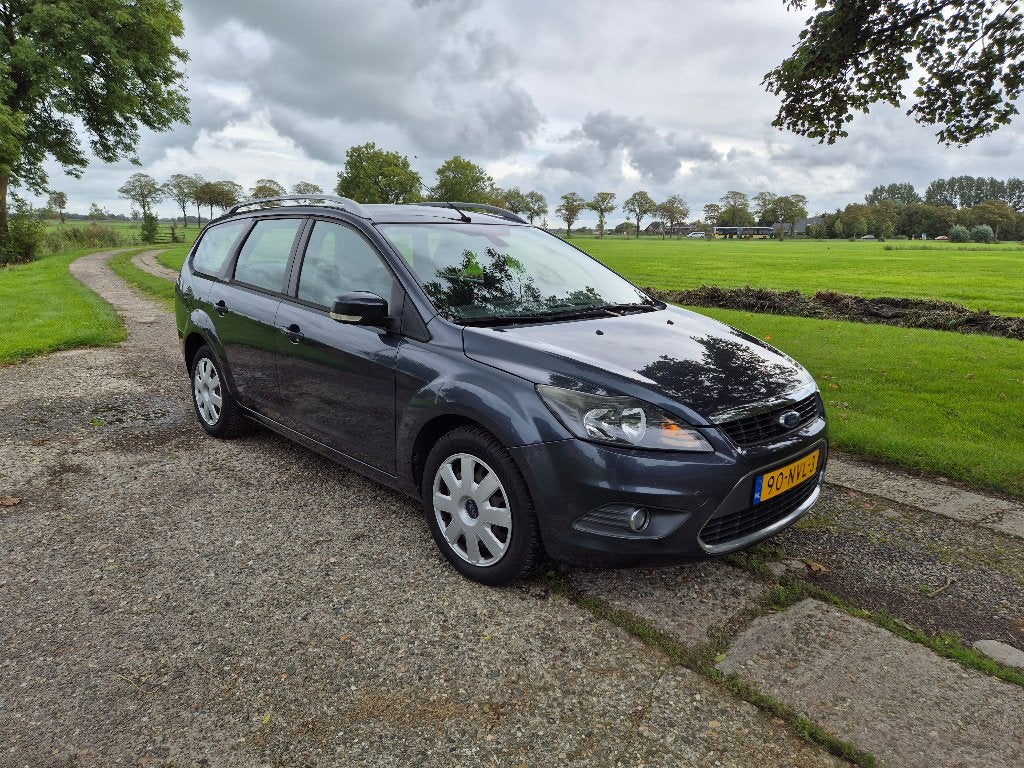 Ford Focus 1.8 92KW Wagon 2011 Grijs, Auto's, 4 cilinders, Grijs, Particulier, Parkeersensor