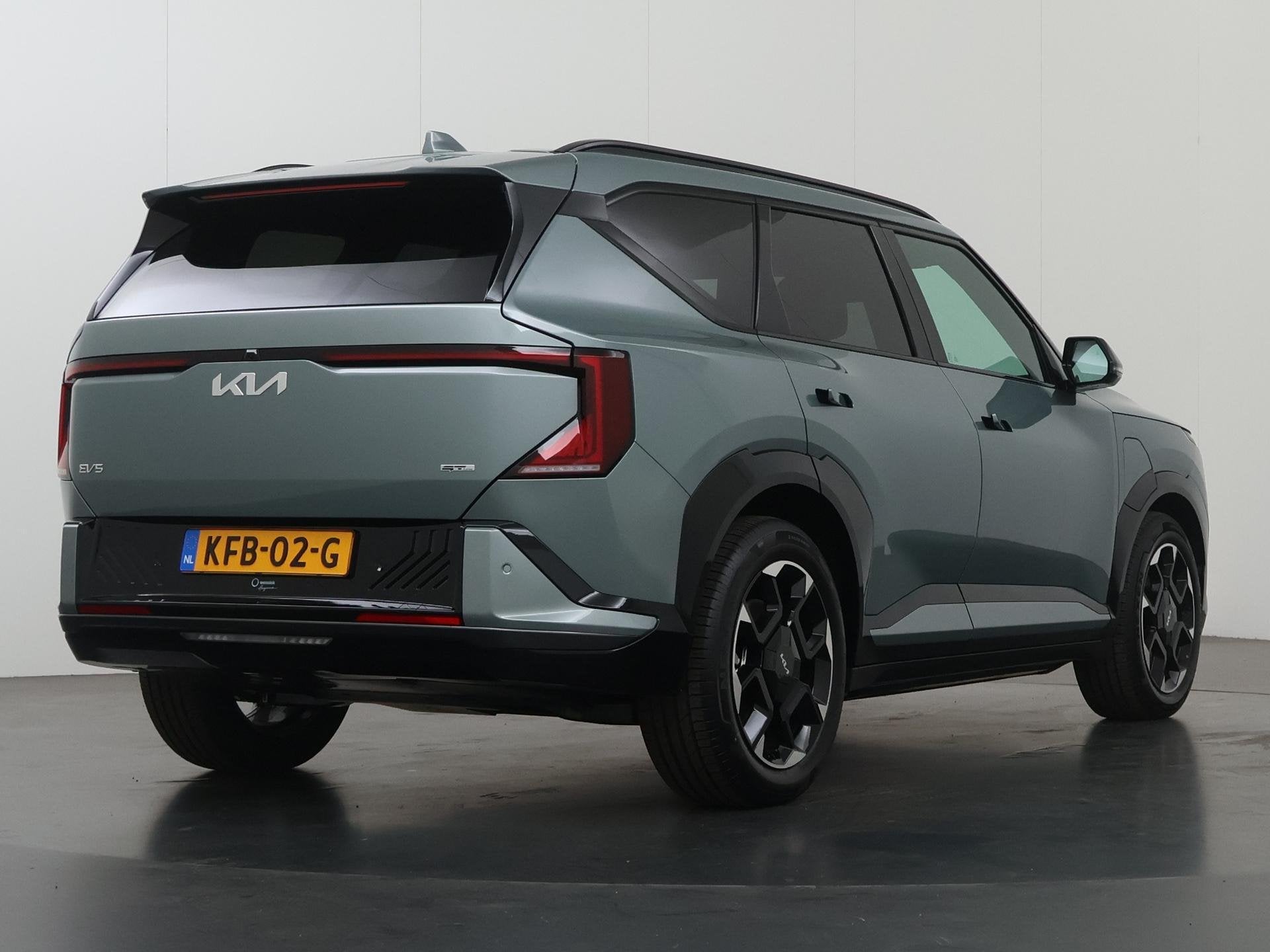 Kia EV5 GT-Line Business Edition 81.4 kWh BESCHIKBAAR VANAF, Auto's, 81 kWh, 510 min, 505 km, SUV of Terreinwagen