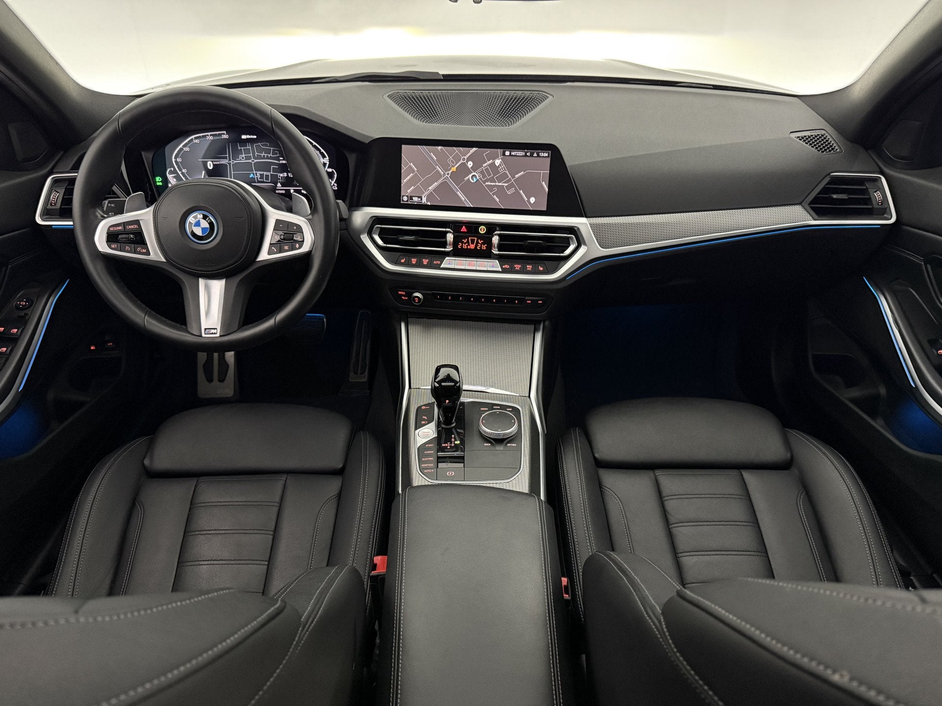 BMW 3 Serie Touring 330e M-Sport | Shadowpack | Pano | Virtu, Auto's, BMW, Automaat, 1998 cc, Achterwielaandrijving, Gebruikt