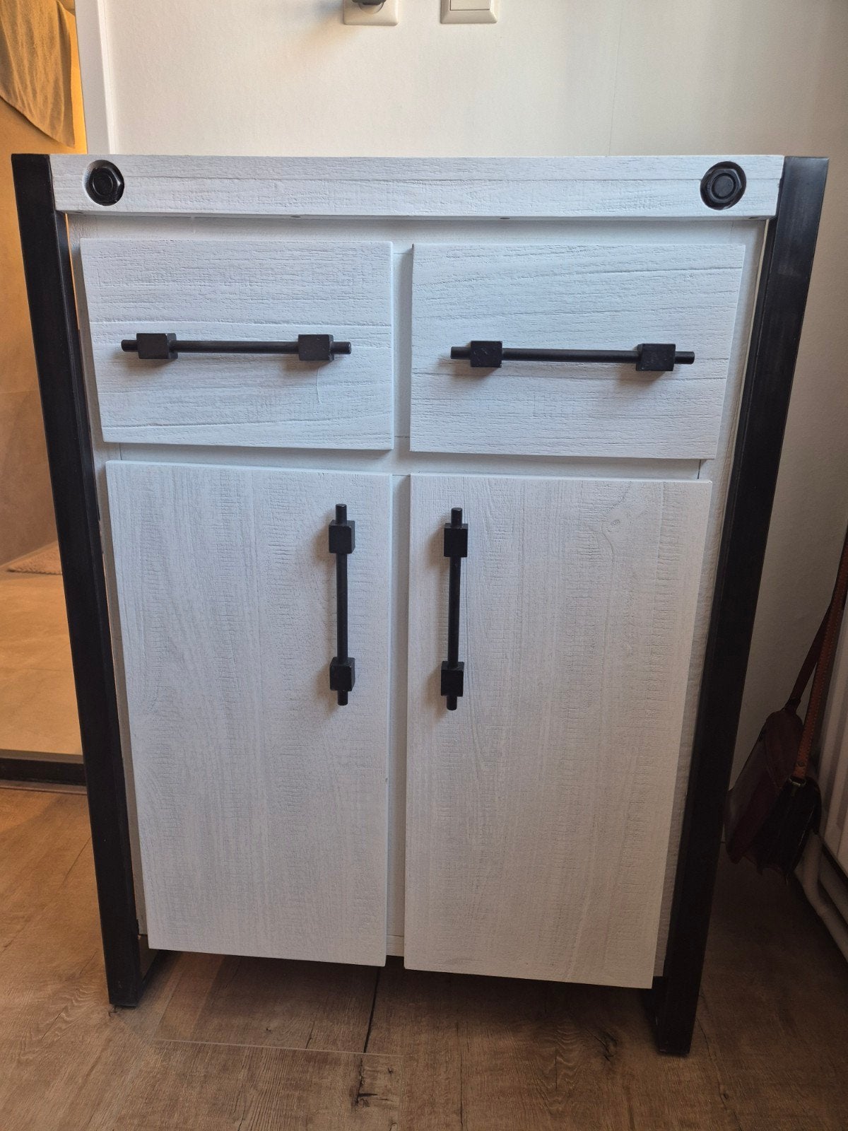 Witte eiken kast, Ophalen of Verzenden, 25 tot 50 cm, 150 tot 200 cm