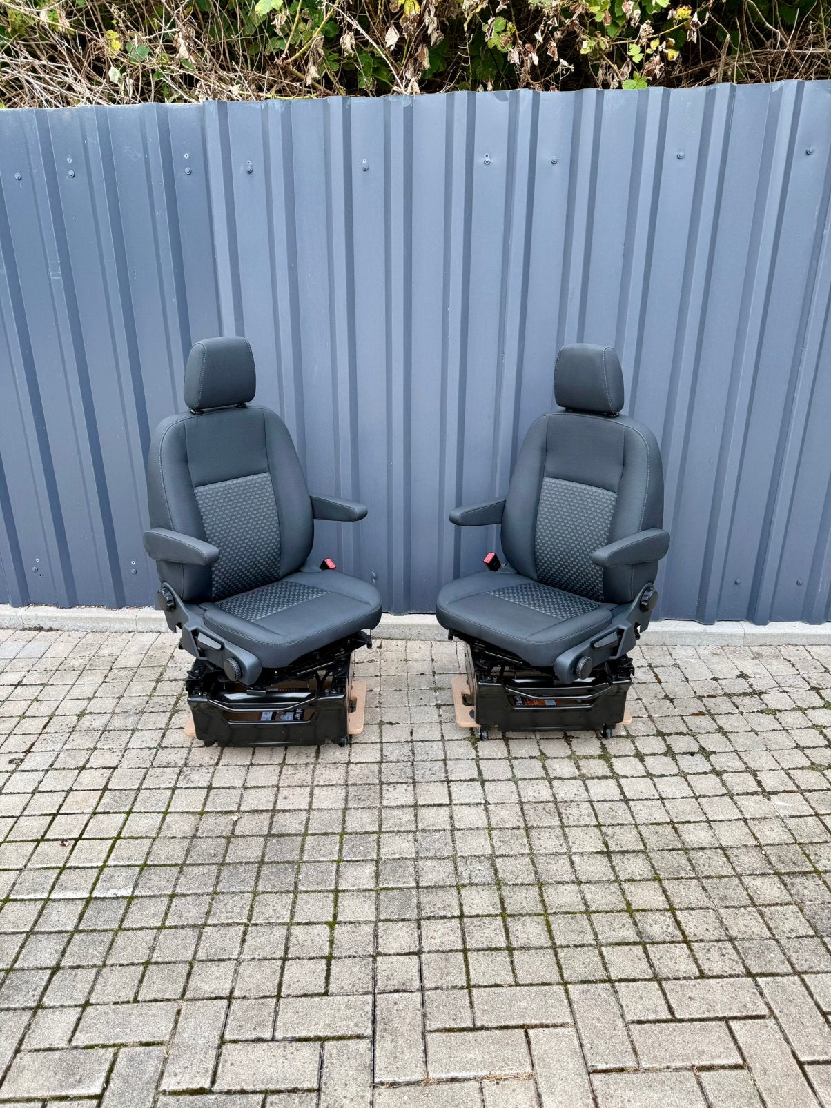 Ford Transit Custom MK8 stoelen stoelverwarming draaiplaten, Ophalen of Verzenden, Nieuw, Ford
