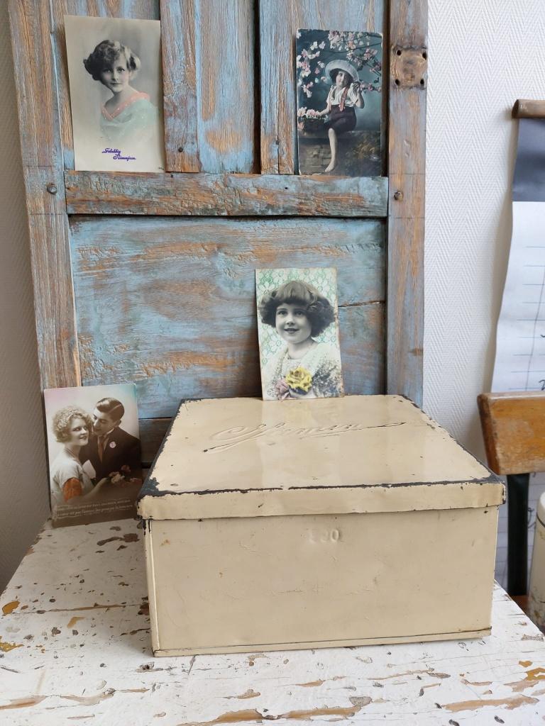 Creme-kleurig Jamin blik, Antiek en Kunst, Ophalen of Verzenden