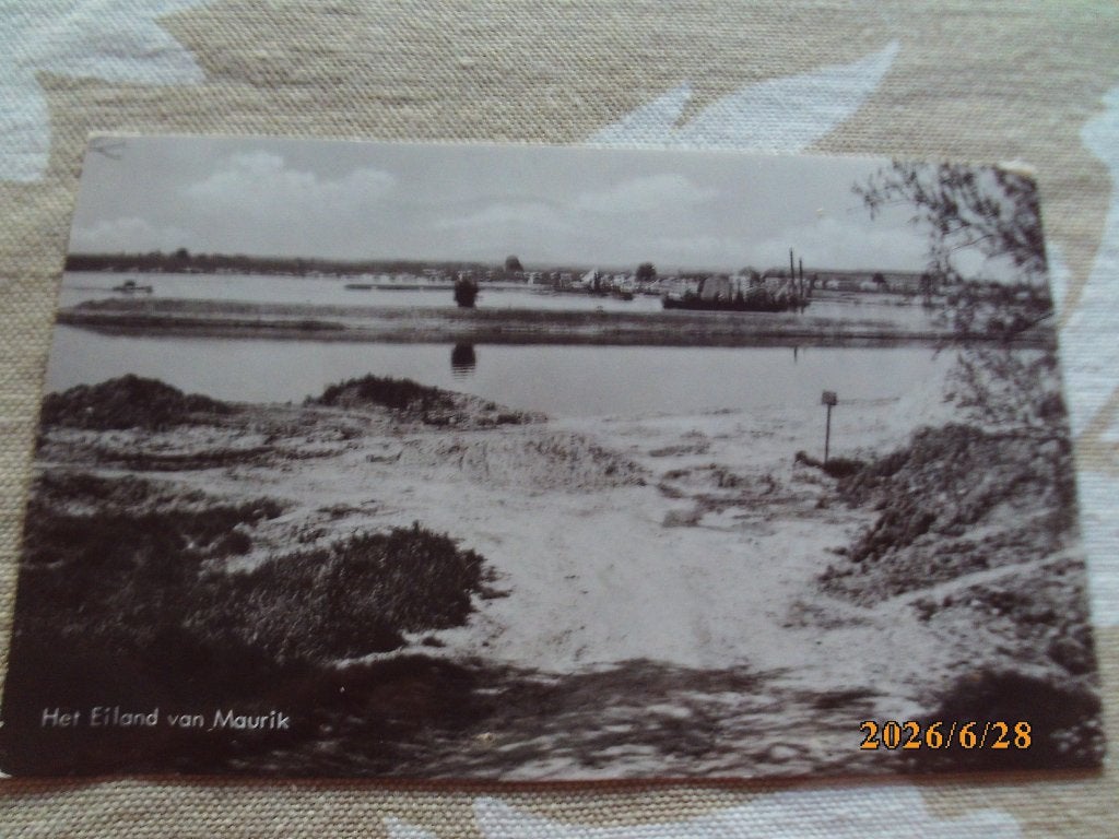 Het eiland van Maurik Betuwe bij Tiel gem Buren 1983 gelopen, Ophalen of Verzenden, 1980 tot heden, Gelopen, Gelderland
