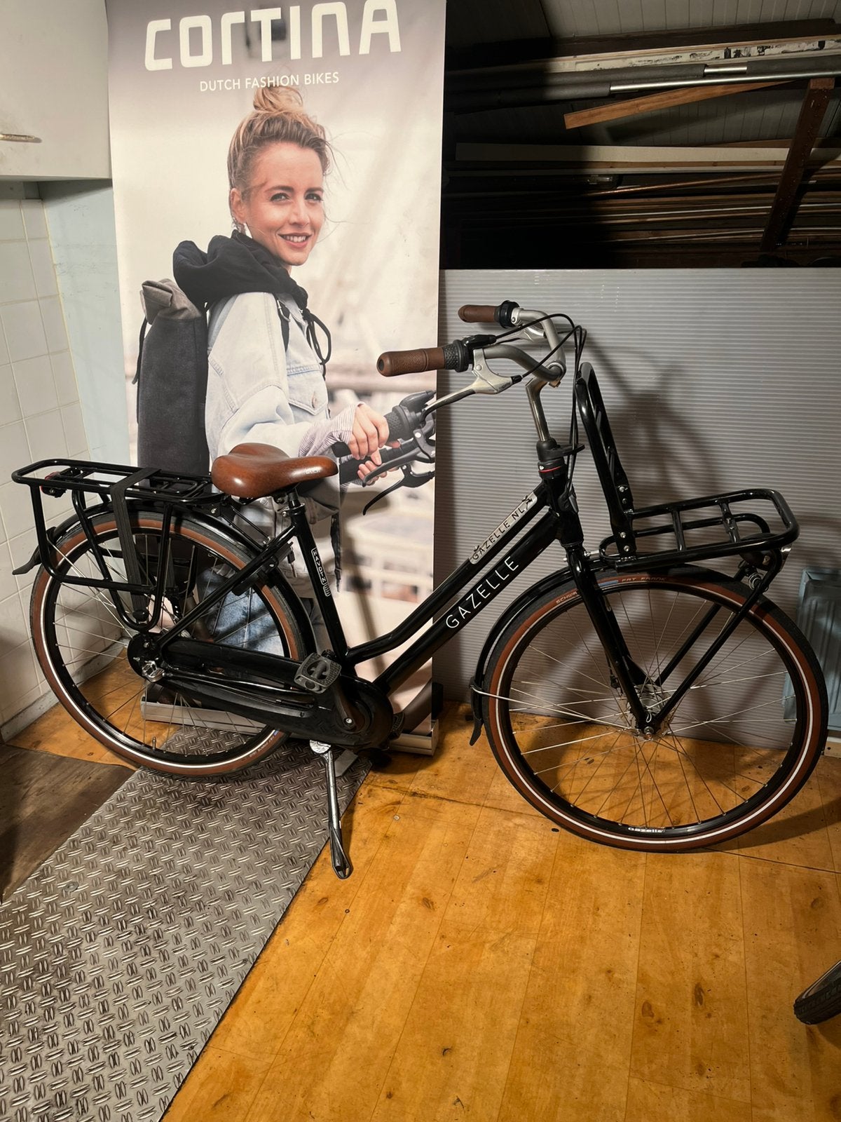 Gazelle Heavy Duty in Showroom staat met garantie, Gazelle, 47 tot 50 cm, Versnellingen, Ophalen of Verzenden