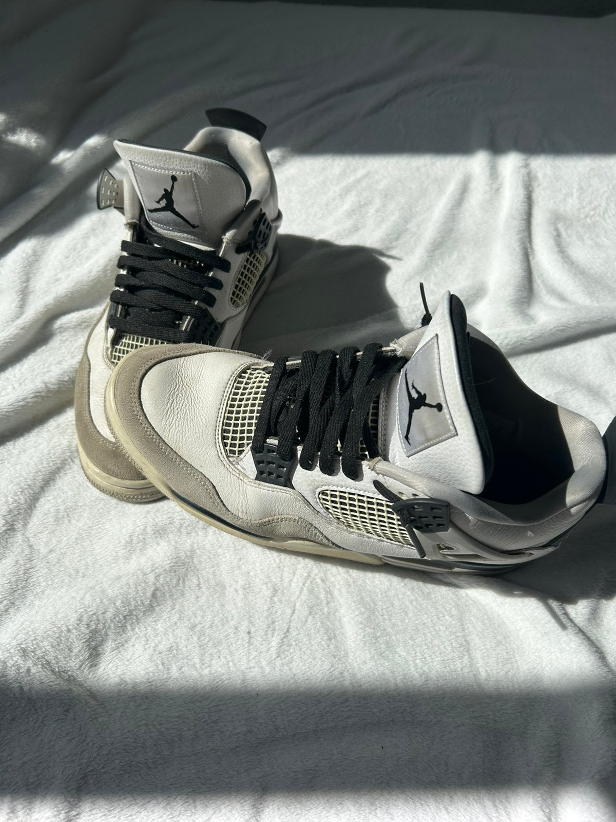 Jordan 4 milltary black maat 45, Sport en Fitness, Basketbal, Ophalen, Gebruikt, Schoenen