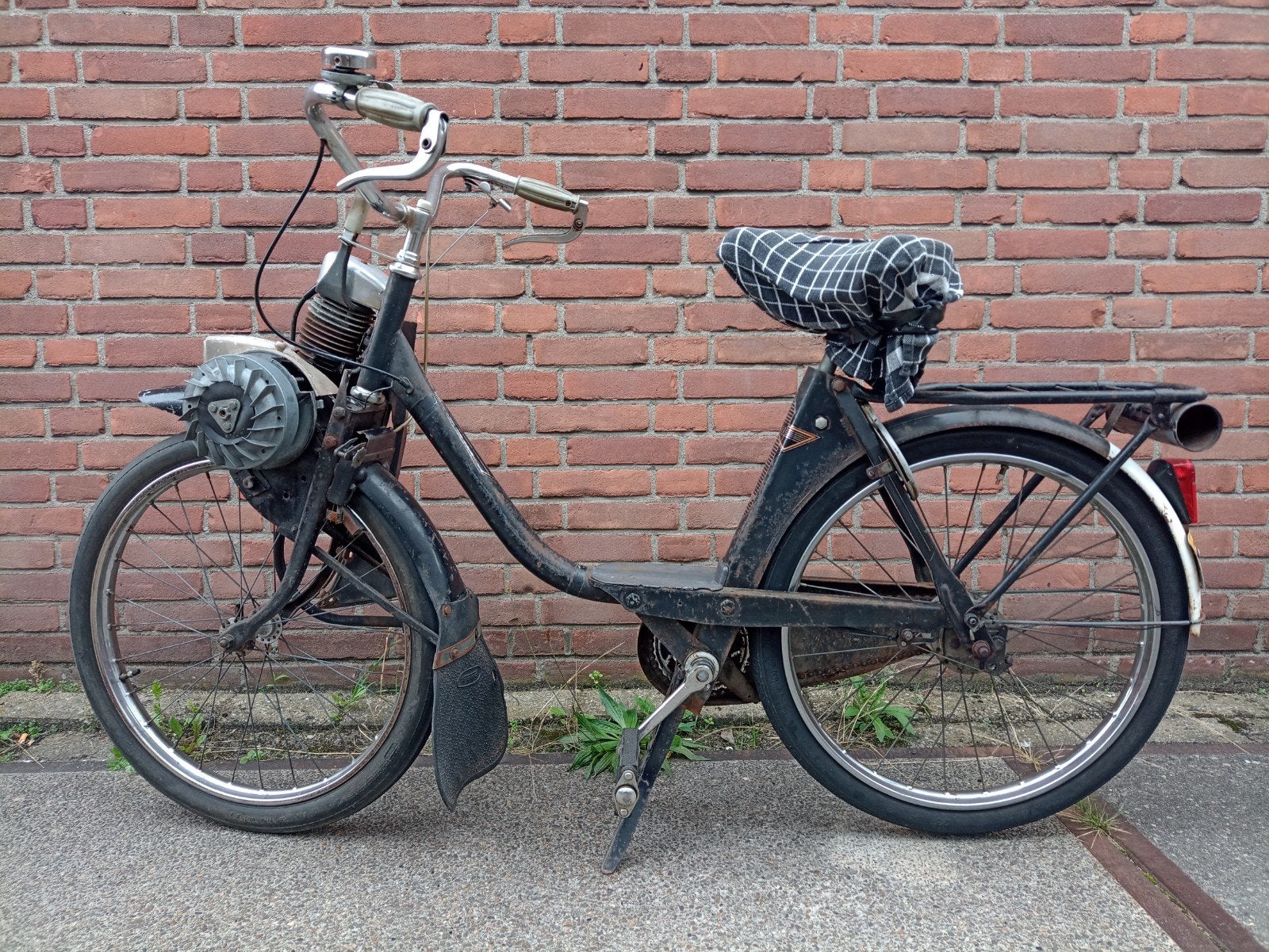 oude Solex zonder kenteken. banden goed, motor loopyt, Ophalen, Gebruikt