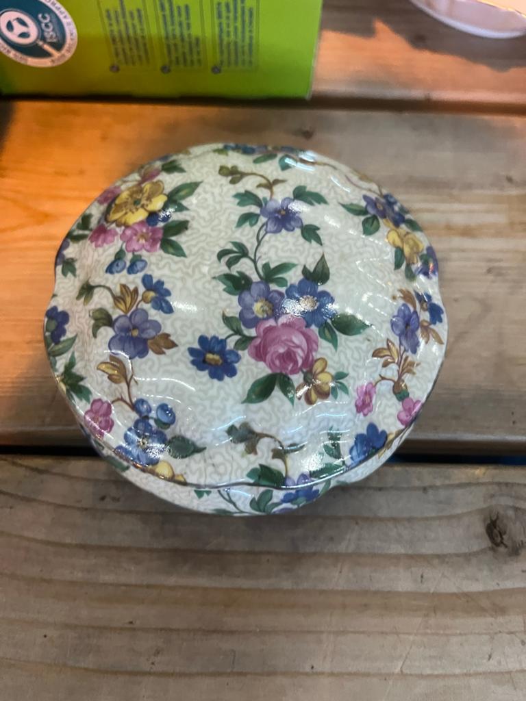 Antiek Oscar Schlegelmilch Porseleinen Doosje Bloemen, Ophalen of Verzenden