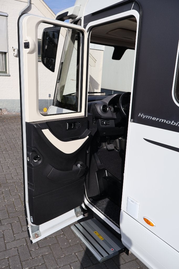 Foto 7 van Hymer BML-I 790 !! E&P LEVEL !! LITHIUM !! AIRCO !! ALDE !!
