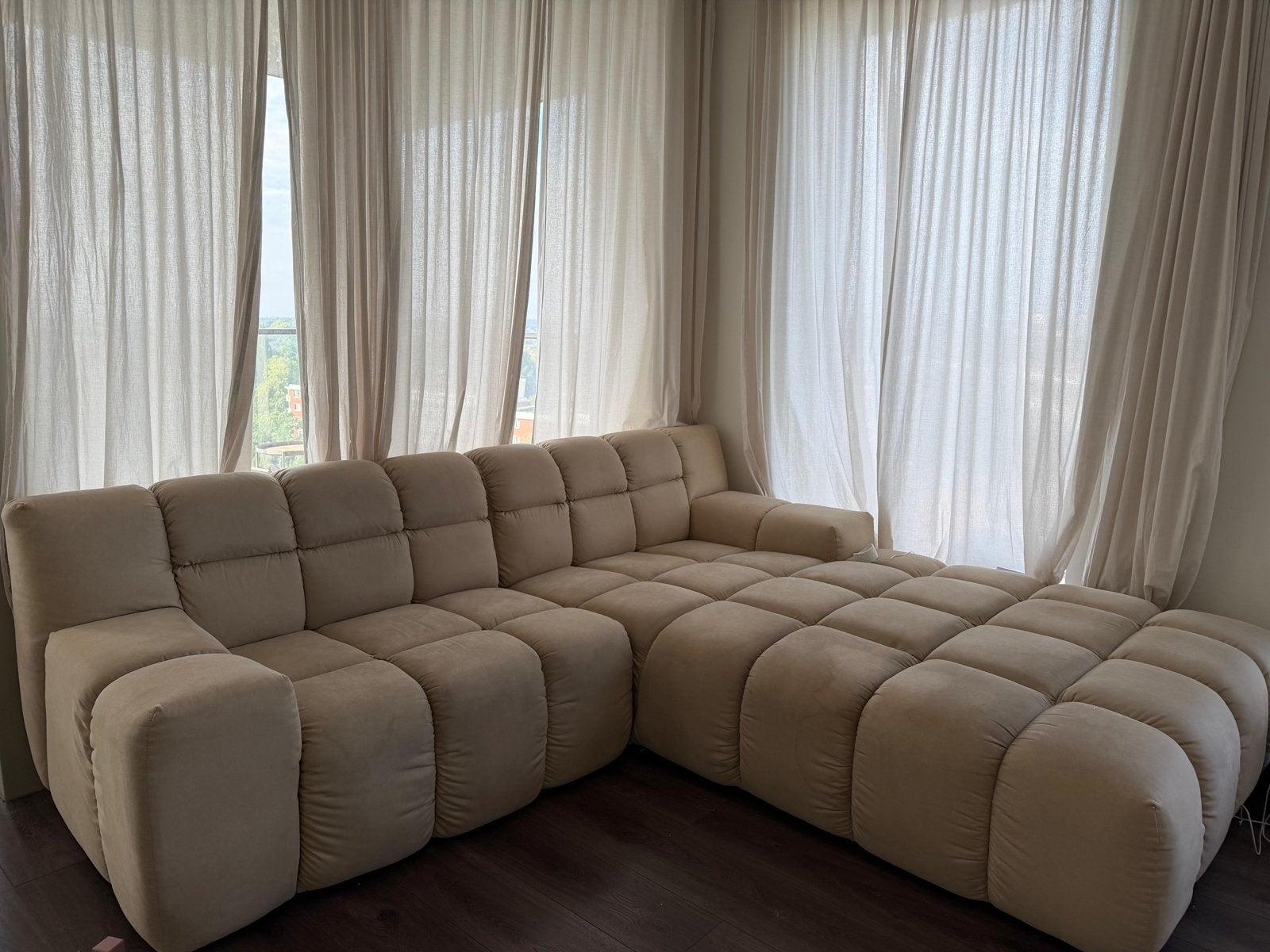 Loungebank Trentino Microvezel Hoekbank - Zo goed als nieuw, Huis en Inrichting, Banken | Bankstellen, Ophalen, 250 tot 300 cm