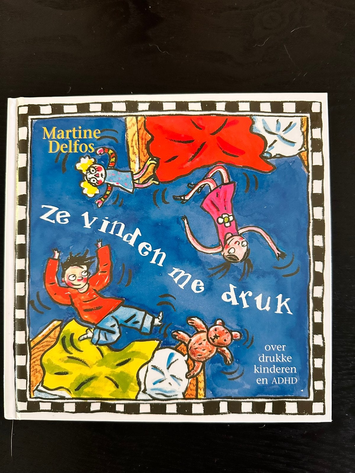 Ze vinden me druk boek, Ophalen of Verzenden
