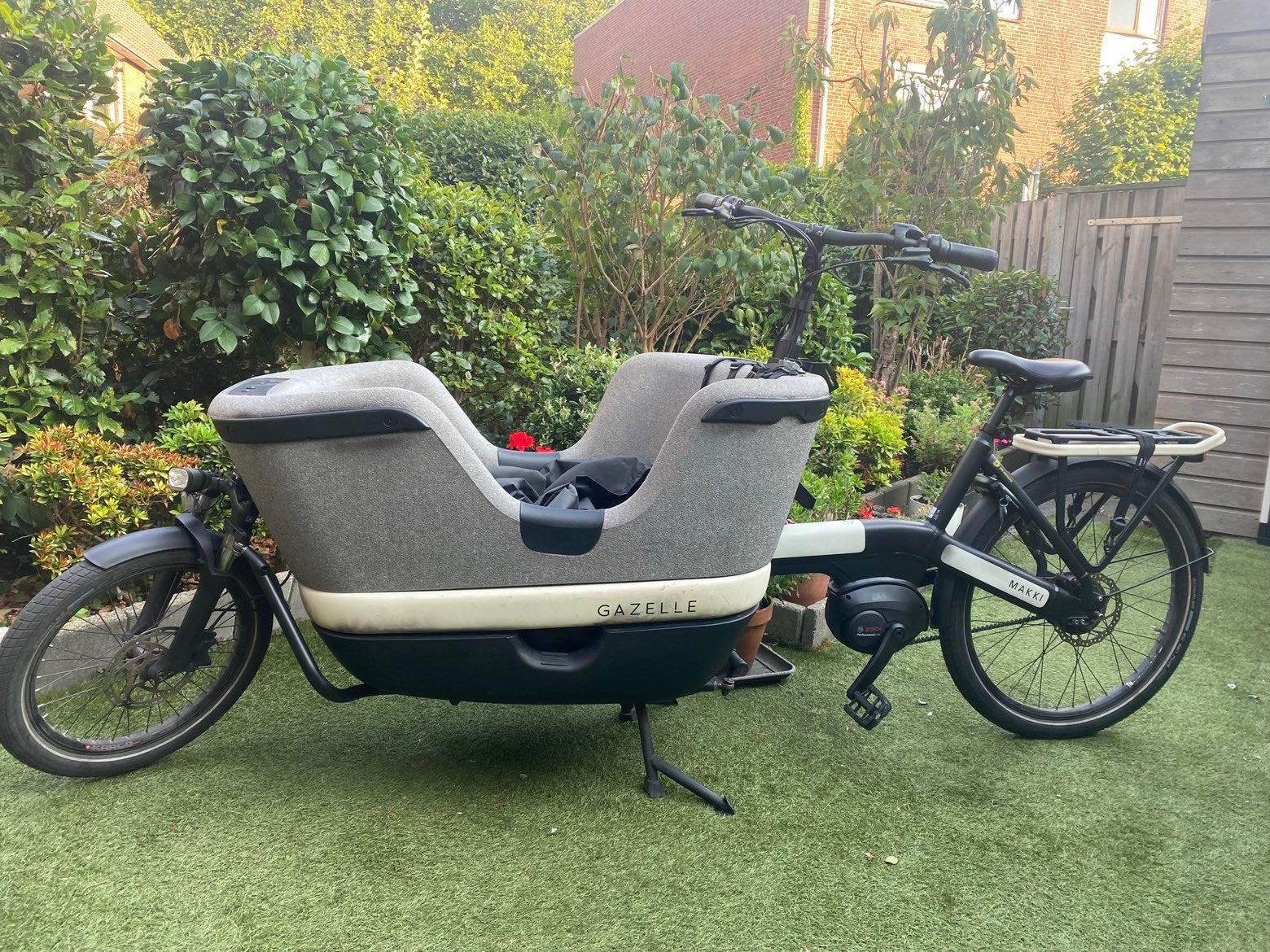 Gazelle Maki Load 2024|FACTUUR|2 ACCU’S, Ophalen, Gebruikt, Goederen, Elektrisch
