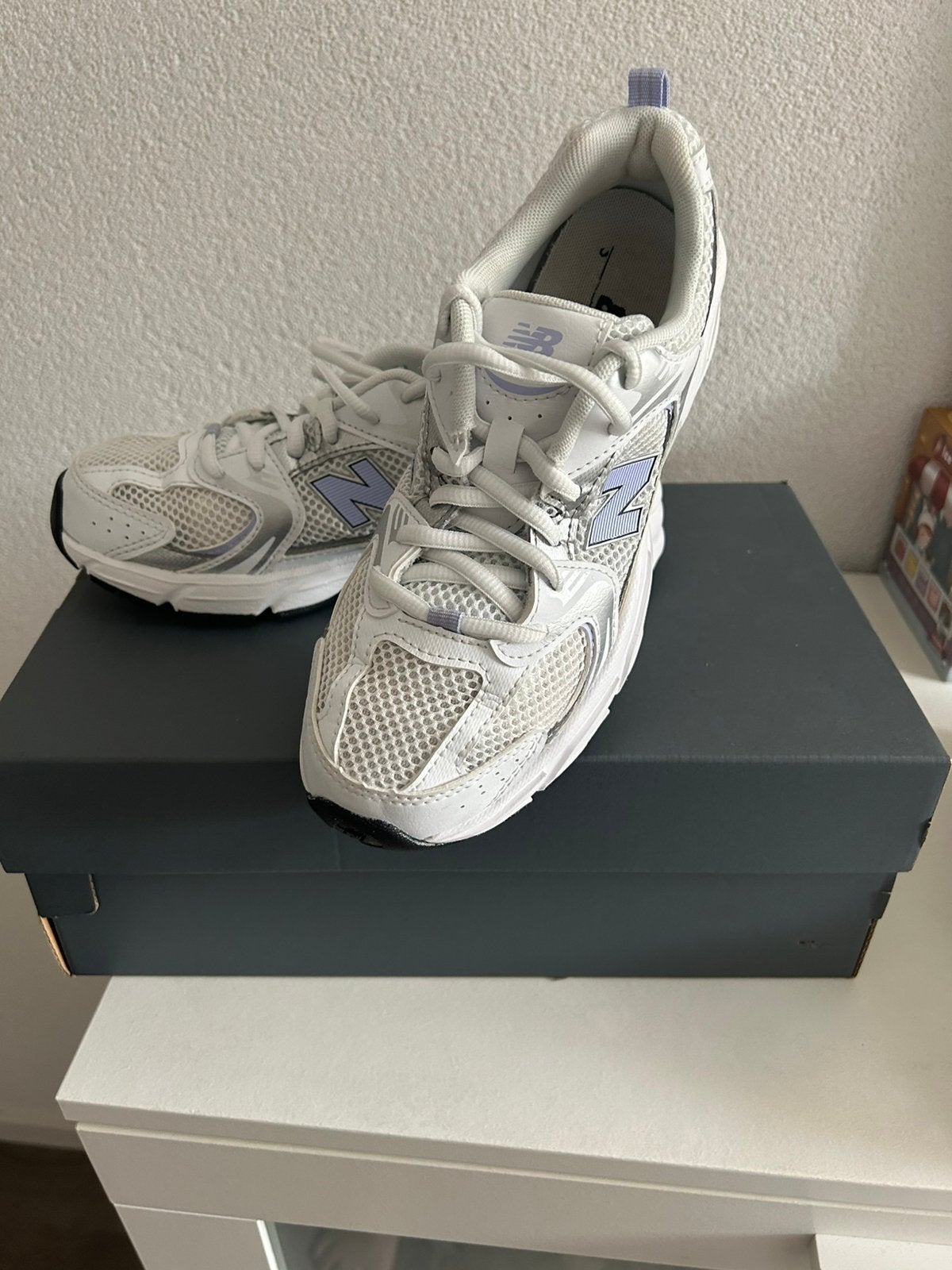 Zgan 1 x aangehas new balance maat 37/5, Ophalen of Verzenden, Zo goed als nieuw, Wit, Sneakers of Gympen
