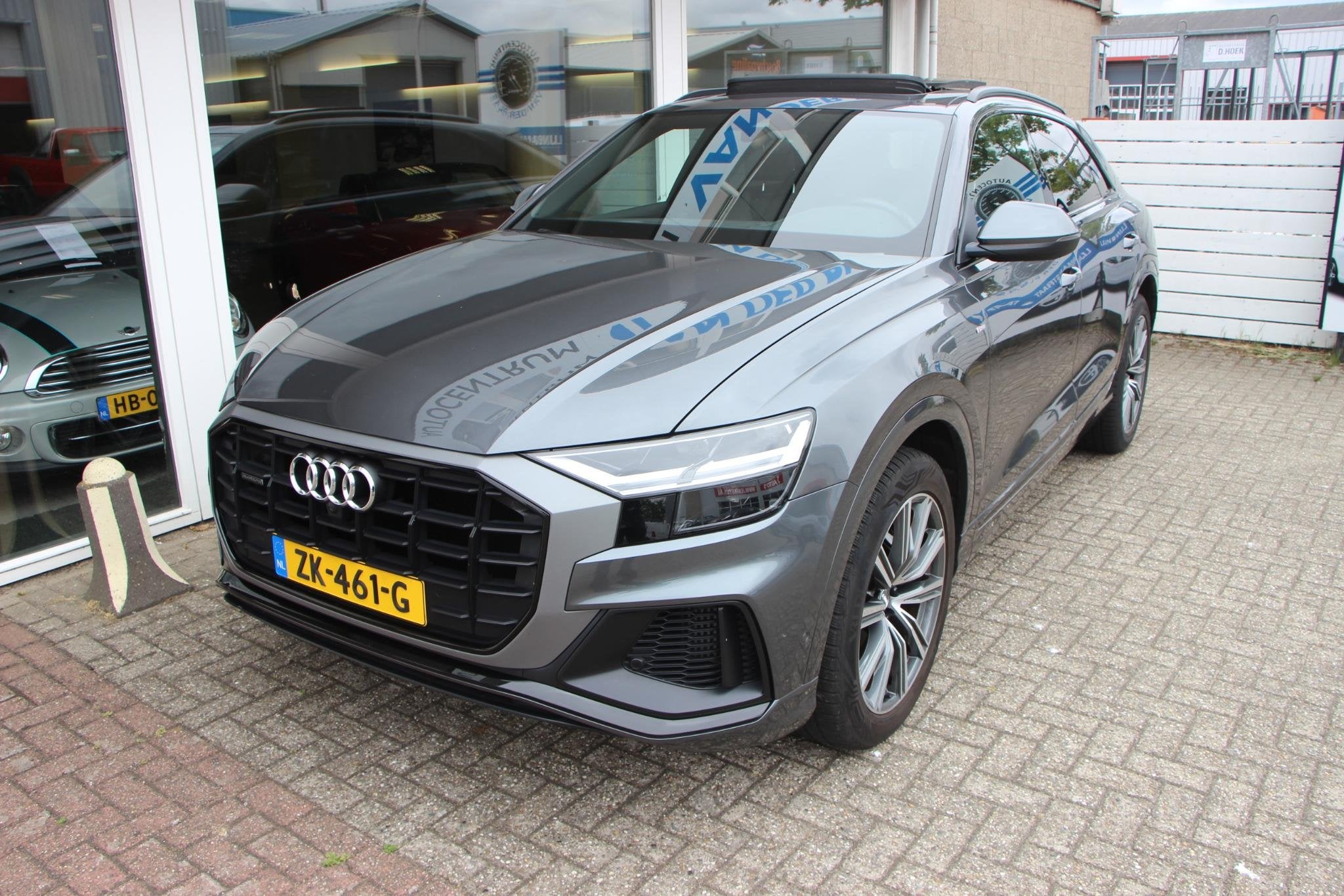 Audi Q8 55 TFSI quattro Pro Line Plus NIEUWSTAAT, Auto's, Automaat, Gebruikt, 2995 cc, Q8