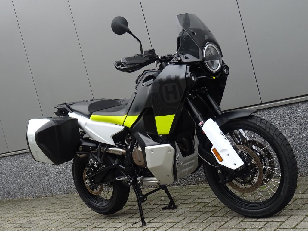 Husqvarna NORDEN 901 (bj 2022), Bedrijf, 900 cc, Toermotor