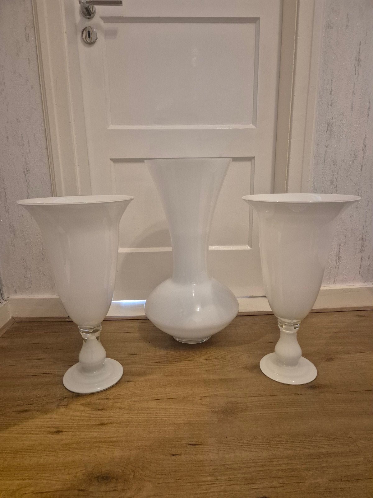 set van 3 witte glazen, Ophalen, Wit, Geschikt voor droogbloemen, 46 cm