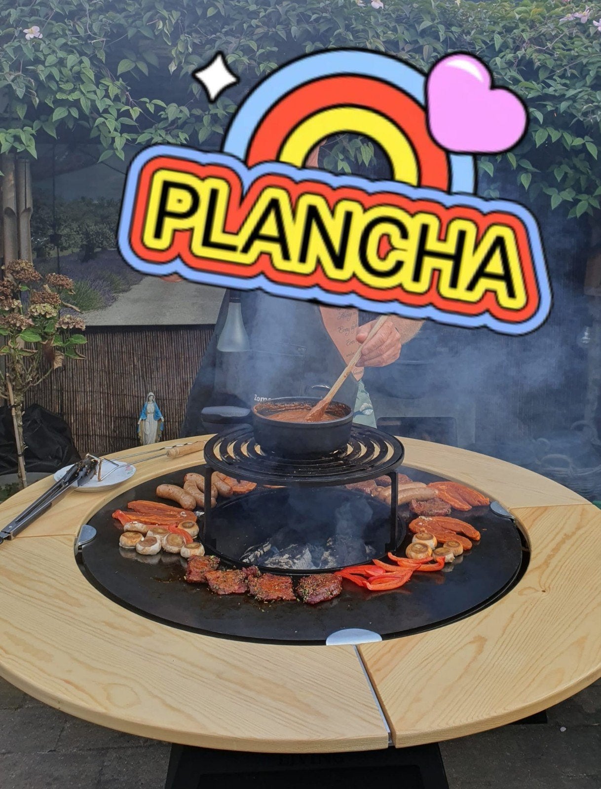 Royal Living Vuurtafel met Grill en Houtopslag, Ophalen, Zo goed als nieuw, Vuurkorf