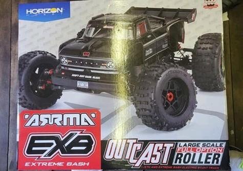 ARRMA Outcast 1/5 4WD Exb roller, Elektro, Auto offroad, Nieuw, Ophalen of Verzenden